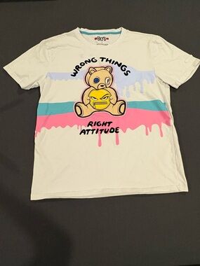 Men’s bkys White Graphic Tee with Pink & Blue Stripe Bear